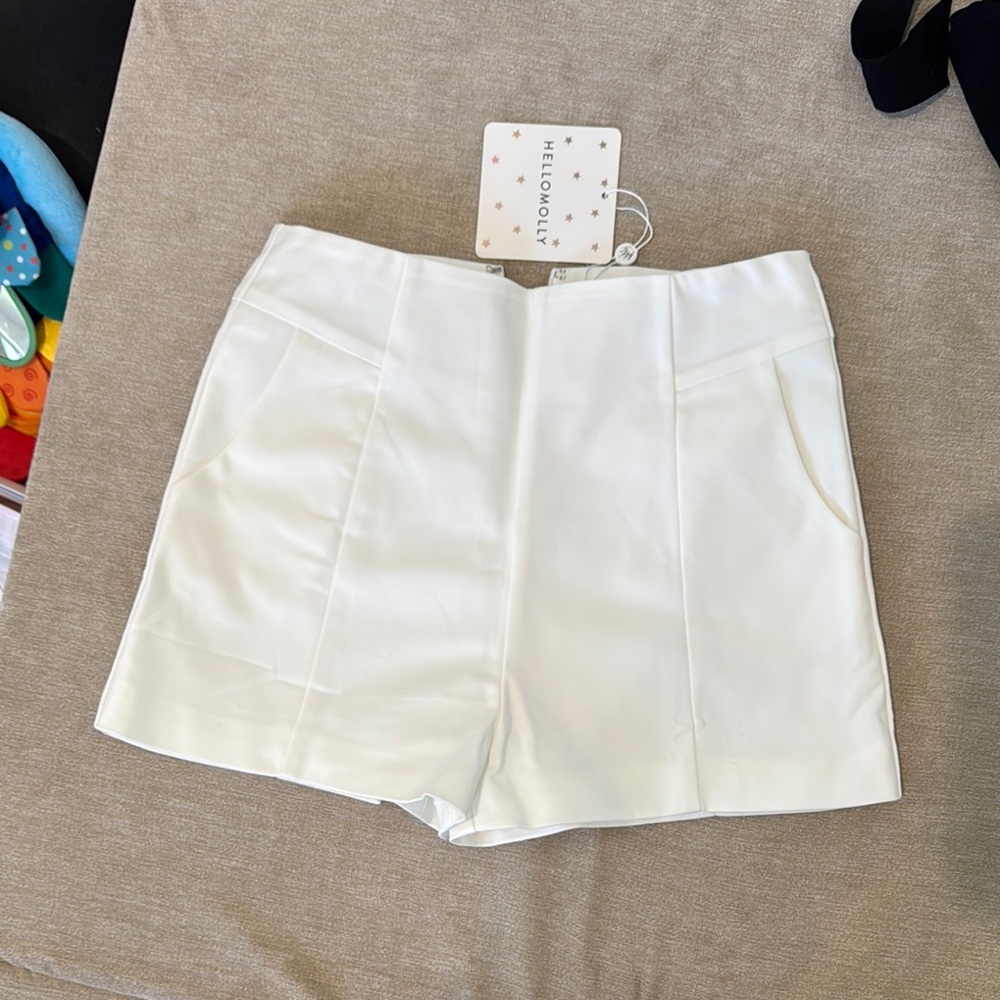 Hello Molly White High-Rise Tailored Women’s Shorts with Pockets